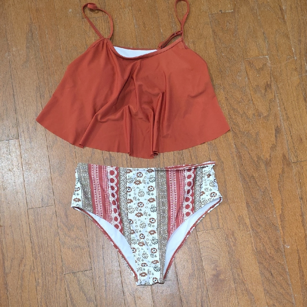 SHEIN Rust‎ and Patterned Bikini Set